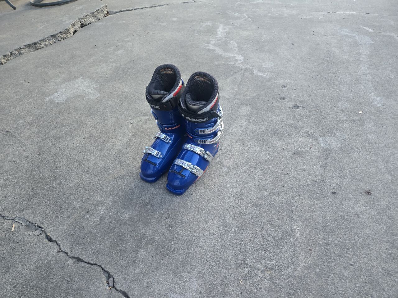 Men's Lange Ski Boots Size 8.5-9 Mondo 27-27.5