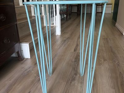 Round Turquoise Hairpin Leg Side Table / Accent Table / Plant Stand