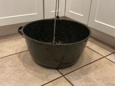 Vintage large speckles enamel country kettle 15”wide X 7” height