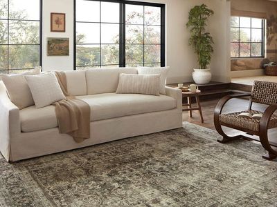 7'-6" x 9'-6", .25" Pebble/Taupe Loloi Magnolia, Machine Washable