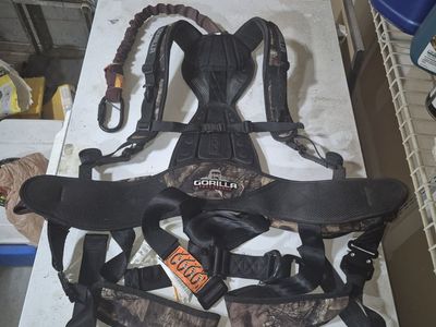 Gorilla Tree Stand Harness