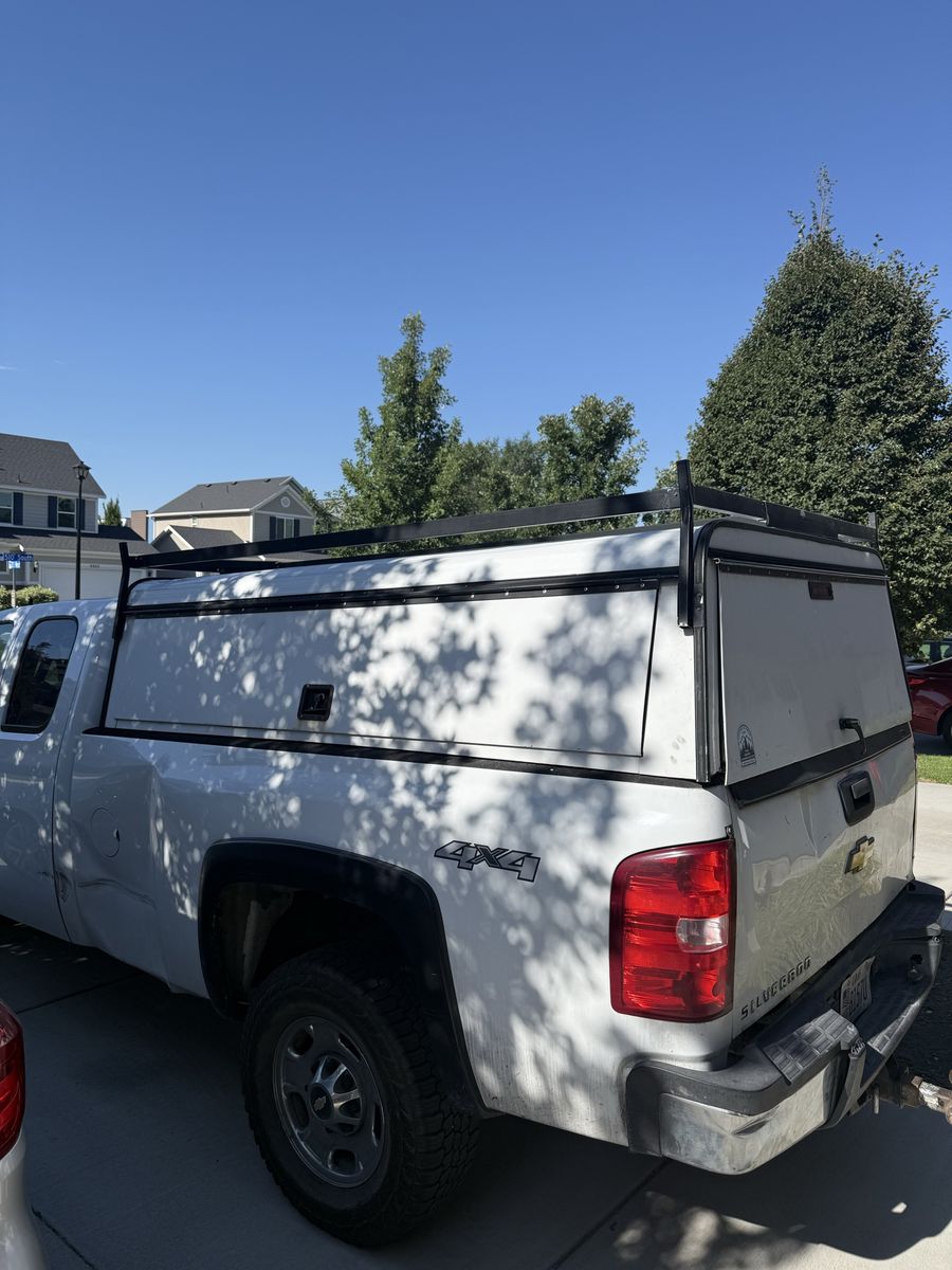 Commercial Aluminum Truck Topper Shell with Roof Ladder Rack