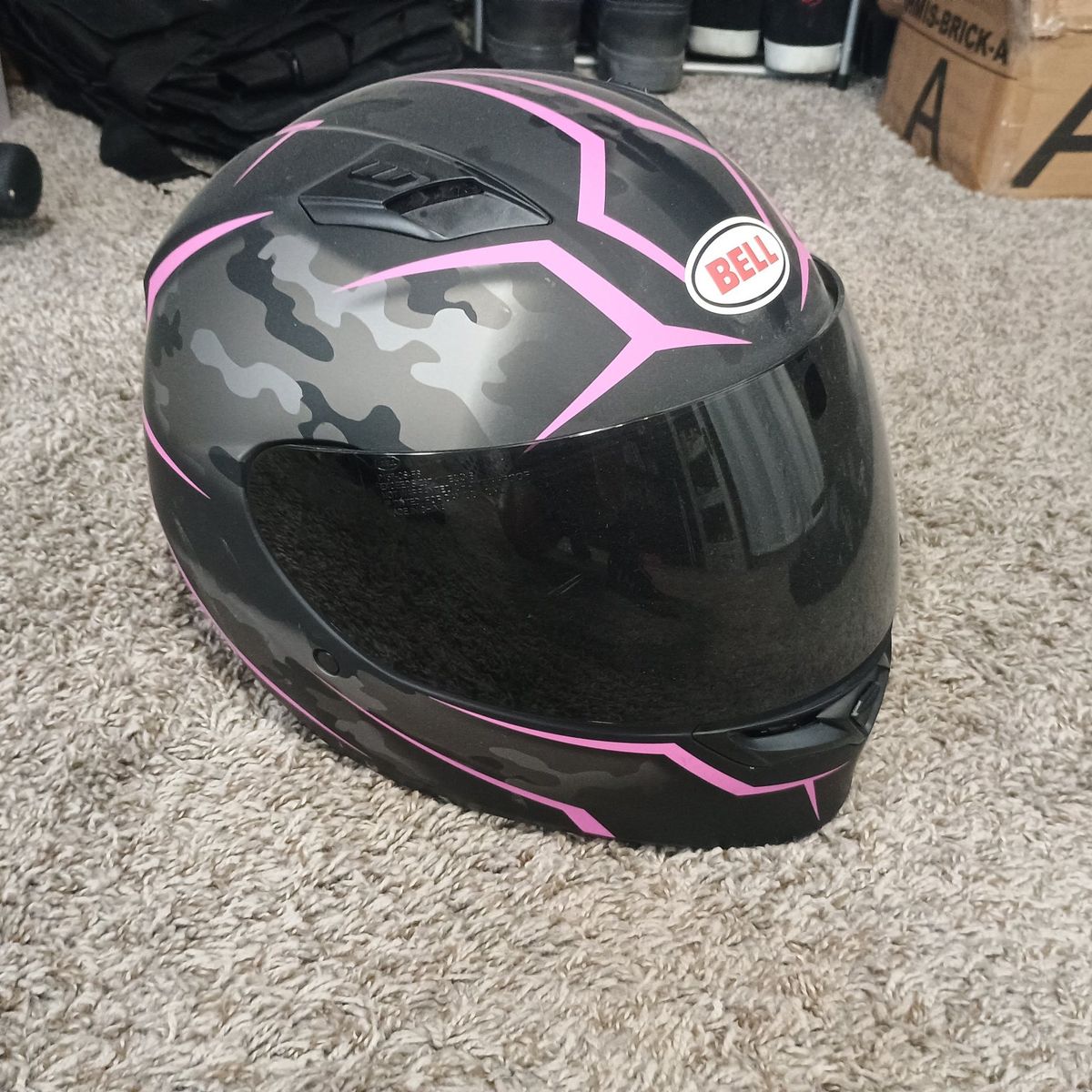 bell women's motorcycle helmet M