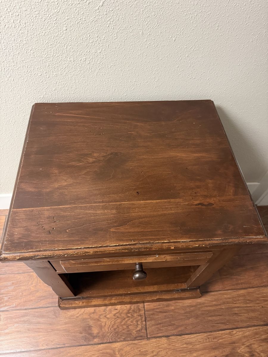 Main image 4