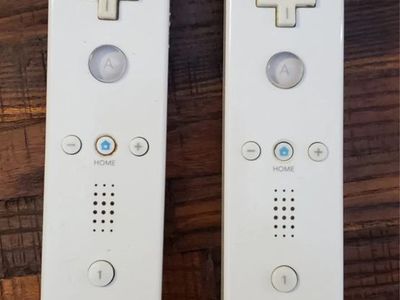 Official 2 Wii controller