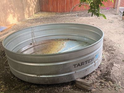 8ft stock tank