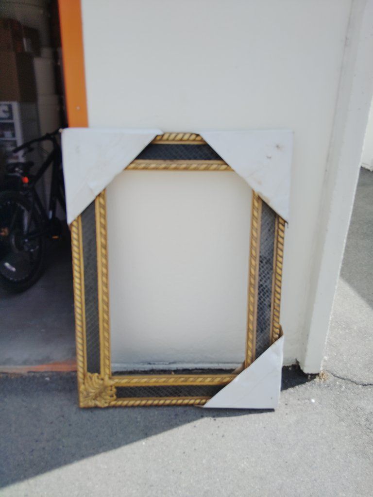 Main image 4