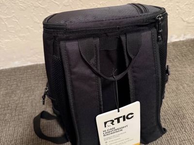 Rtic 15 can Lightweight Backpack Cooler