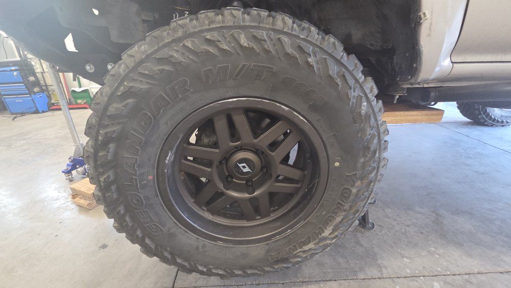 SCS Wheels Yokohama Tires