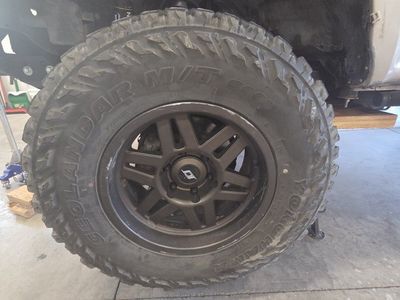 SCS Wheels Yokohama Tires