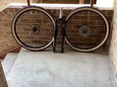 Rochshox Rudy&27.5 Wheels