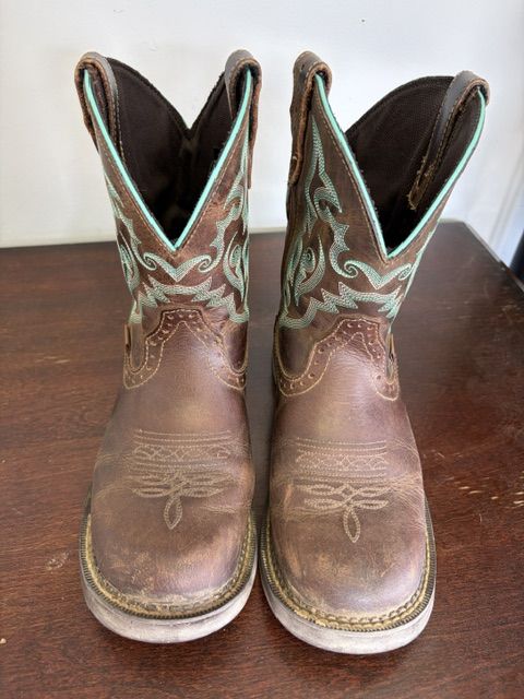 Cowboy Boots 9 Wide