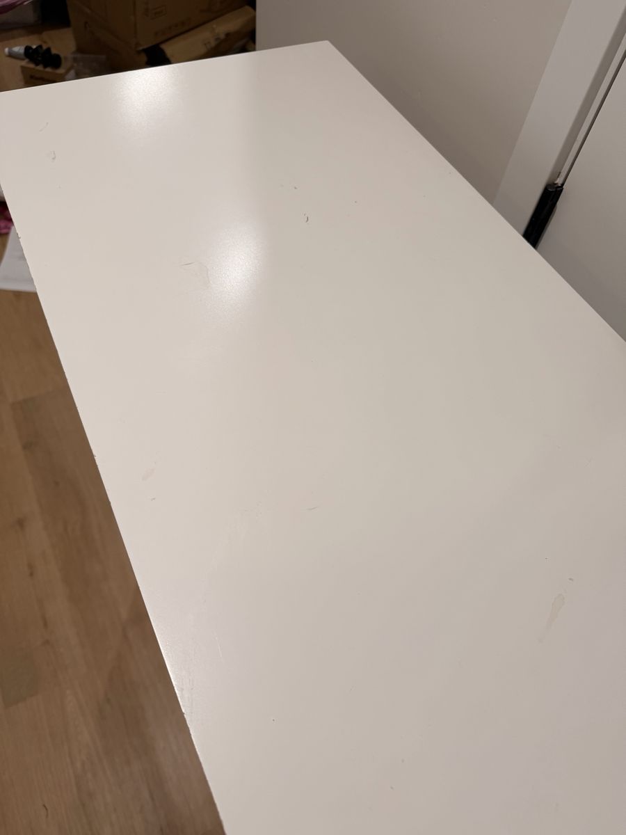 Main image 3