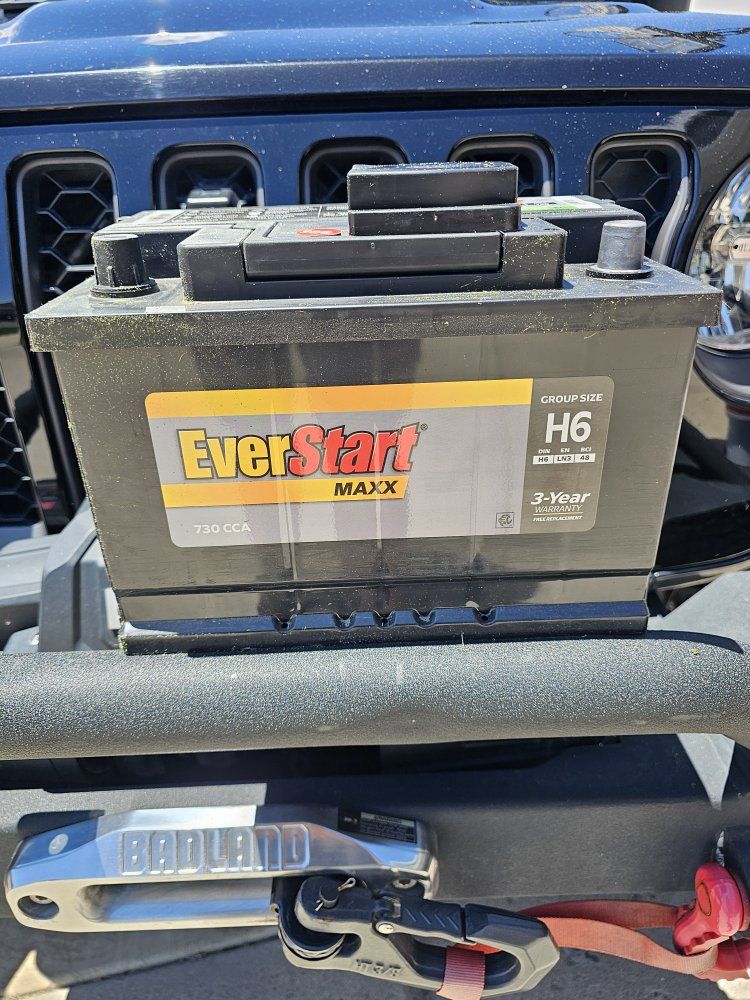 Never Used - EverStart Maxx H6 Car Battery, 730 CCA, Group Size H6 (NOT AGM)