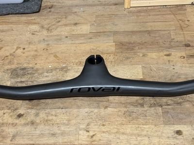 Specialized Roval Control S Works Carbon Cockpit bar and stem