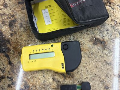 Siemon STM-8 Cabling System Tester