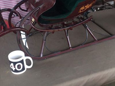 Miniature Albany Sleigh by Mike Olp – Olp Miniatures, Wisconsin – Signed Pinstriping – With Shafts