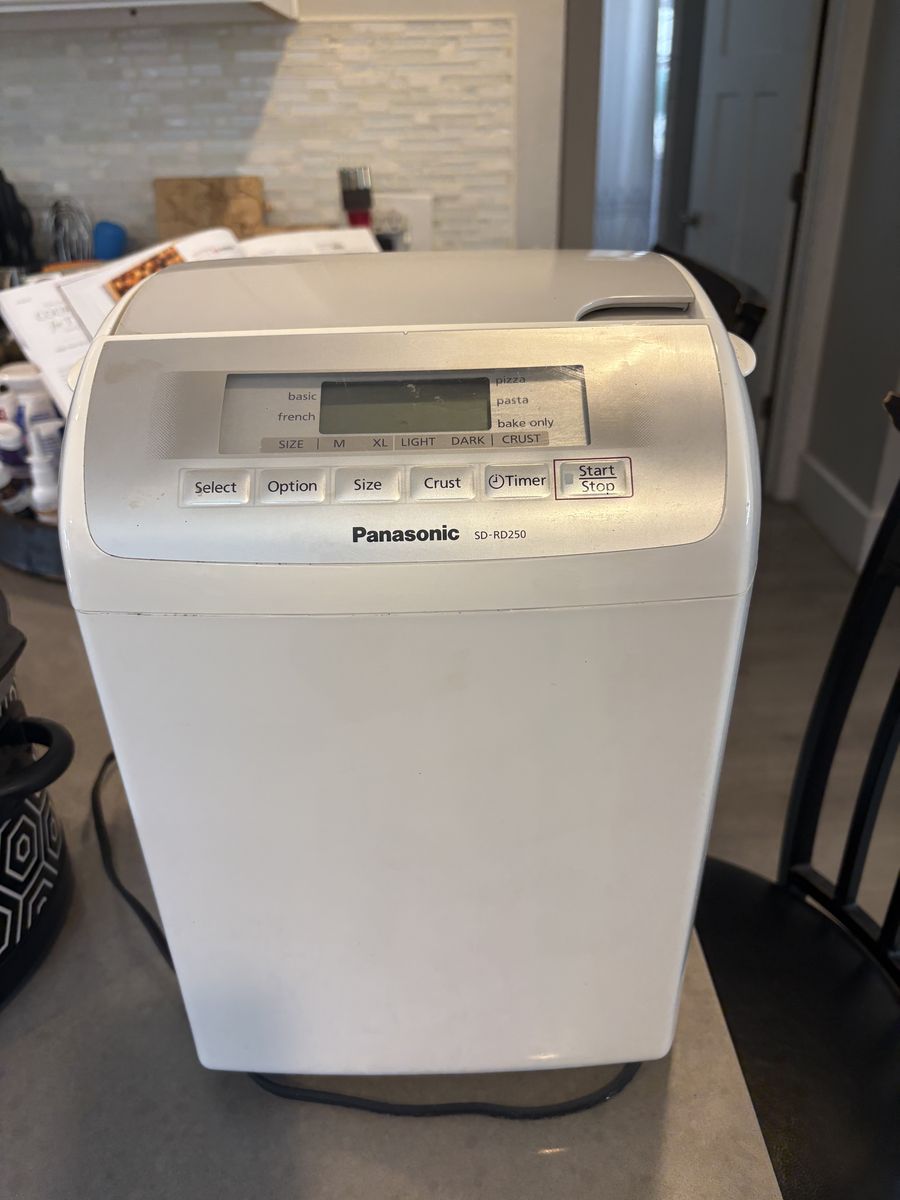Panasonic Bread Maker – Model SD-RD250
