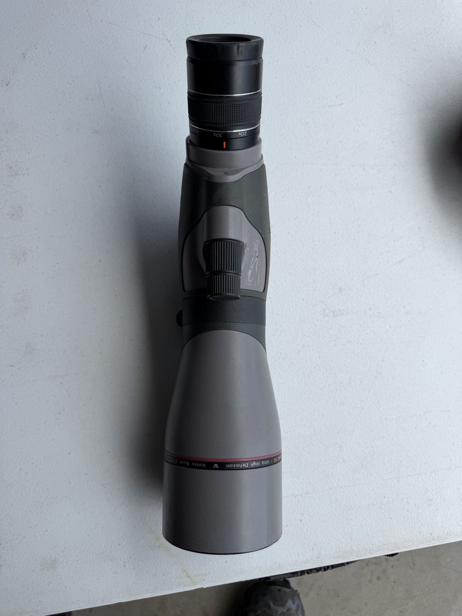 Main image 3