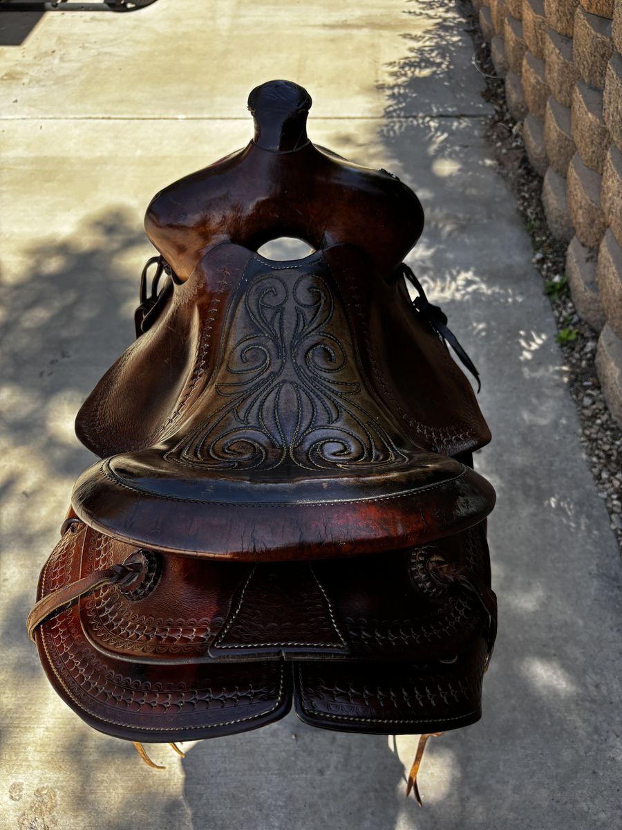 Main image 3
