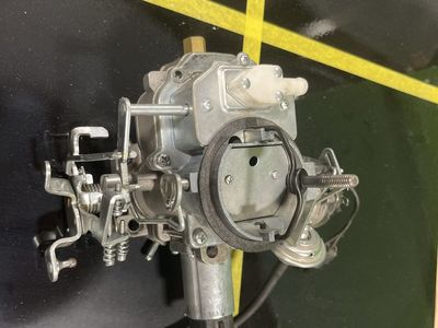 2-Barrel Engine Carburator for jeep wranglers yj 4.2 L engine