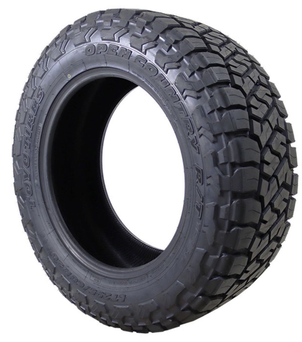 NEW SET of 4 Toyo Open Country AT II P285/55R20