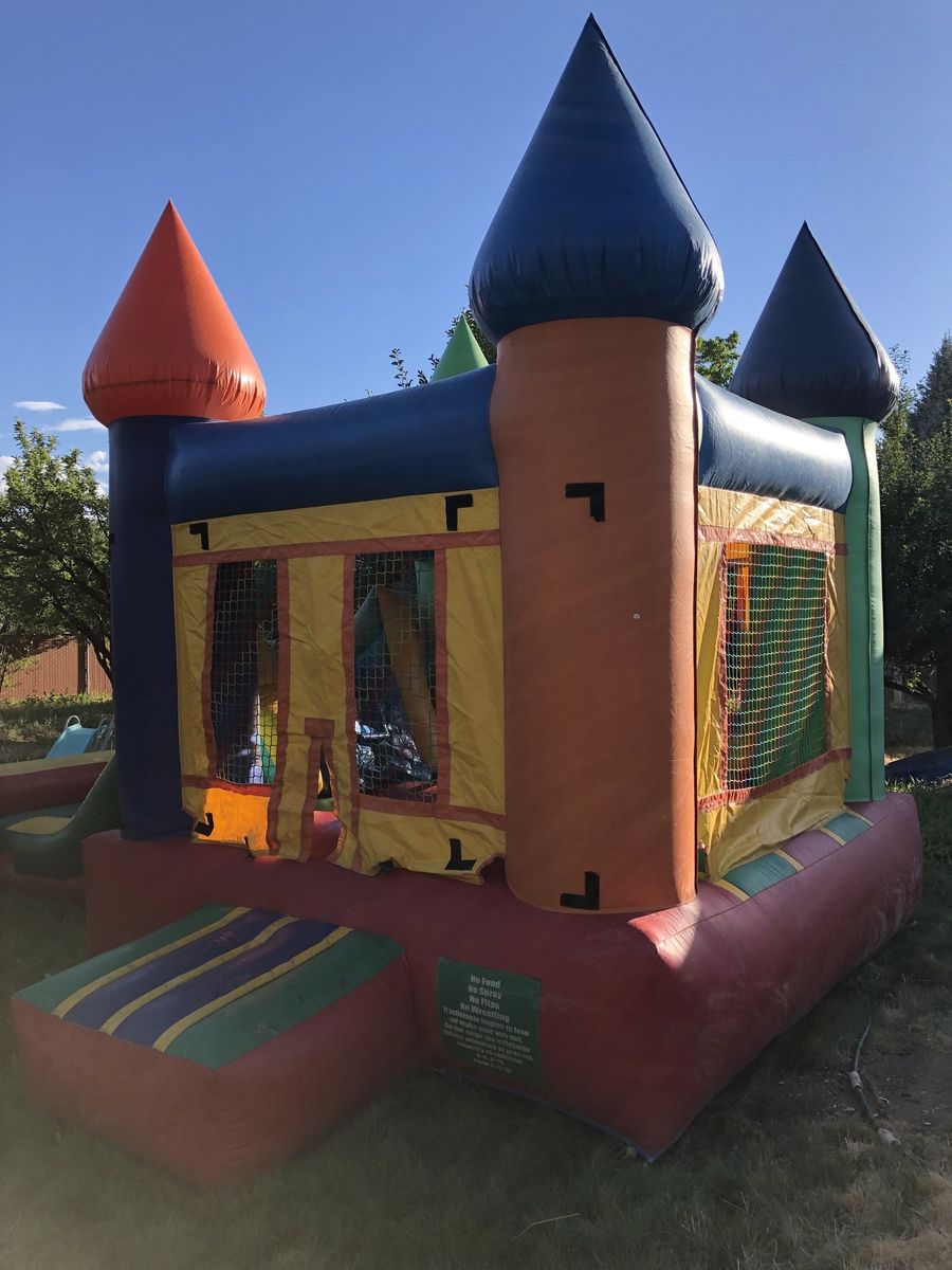 Commercial bounce house with slide & commercial blower for sale (for ages 3-9)