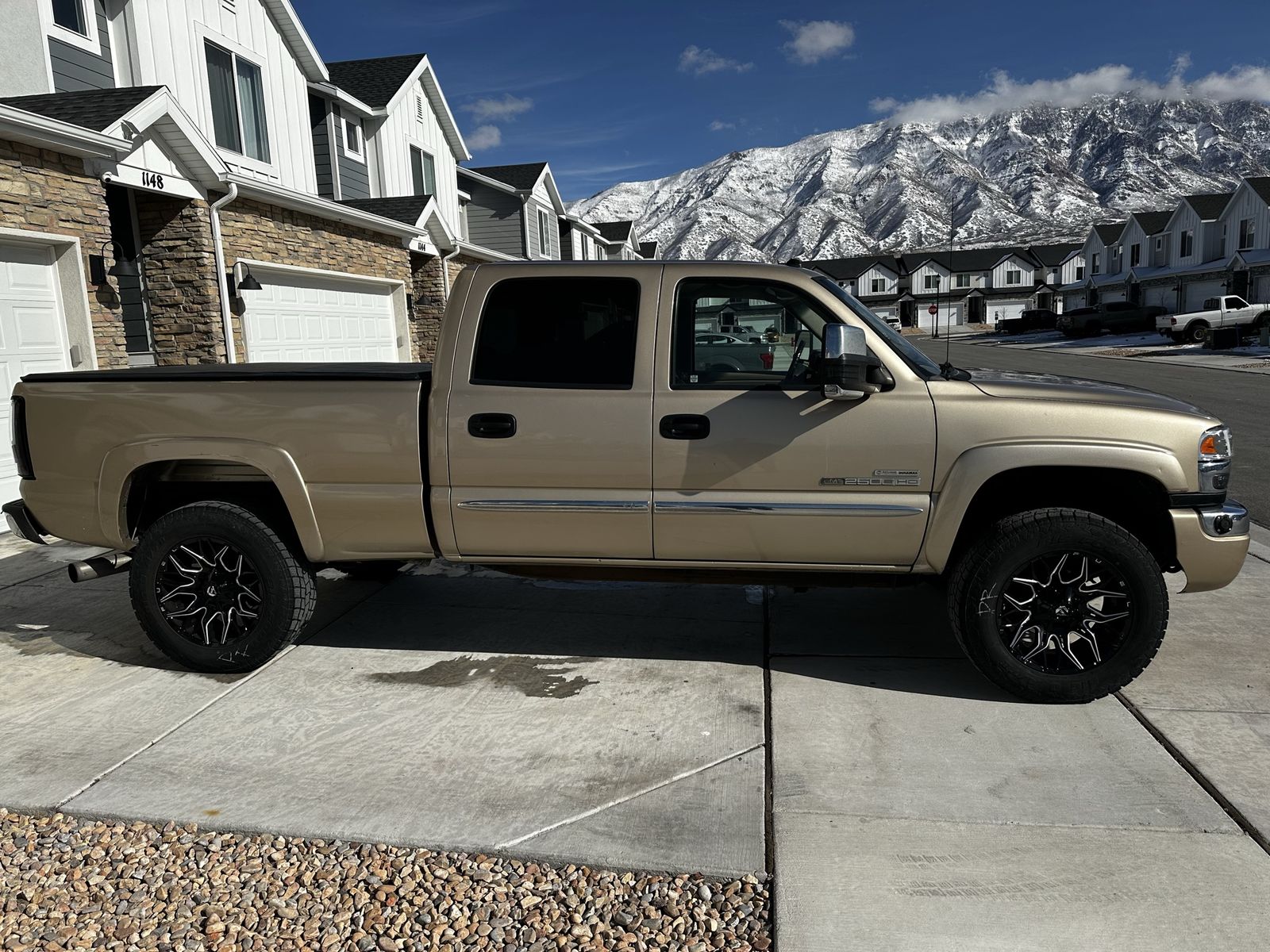 2004 GMC 2500 SLT
