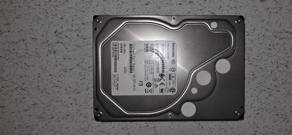 5x Toshiba 4TB SAS Hard Drives - Tested Working - $180 for all 5