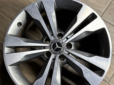 Single 18" OEM Mercedes-Benz Wheel - Genuine Factory Replacement (18x7.5 ET52)