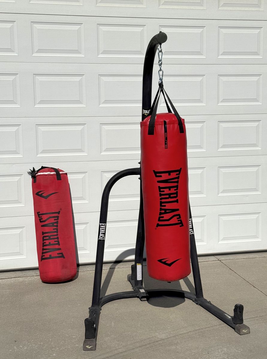 Everlast Heavy Bag Set – 100 lb Heavy Bag (New), Heavy-Duty Stand, Gloves, Wraps & Accessories