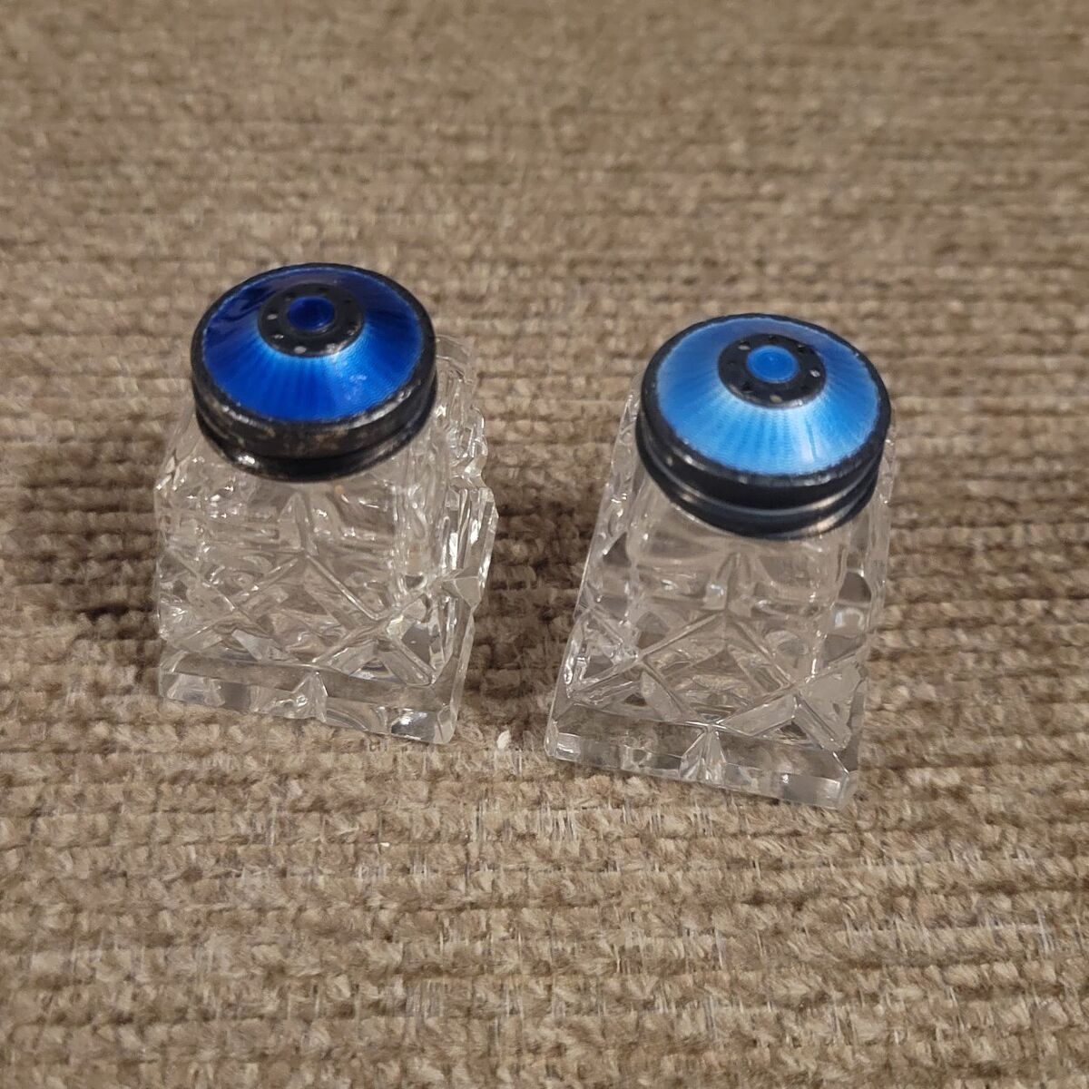 Salt & Pepper Shaker