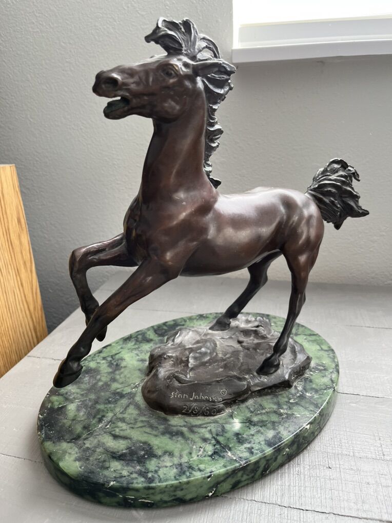 Bronze Statue Stan Johnson 22/35