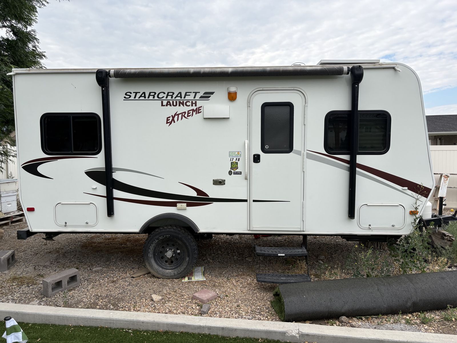 2014 STARCRAFT LAUNCH EXTREME 17FB CAMPER TRAVEL TRAILER