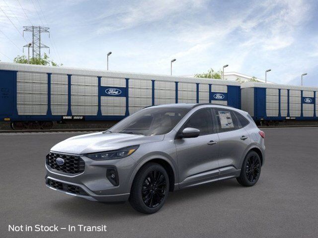 2026 Ford Escape ST-Line Elite