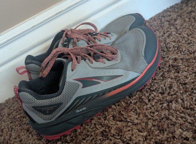 Altra Timp 3 Women's size 8.5 Trail Running Shoes - Gray/Coral