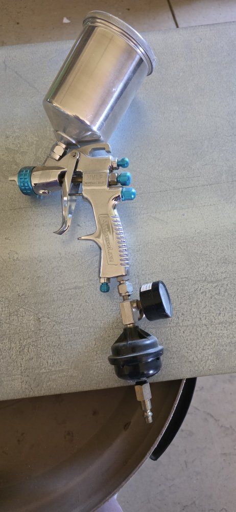 spray paint guns