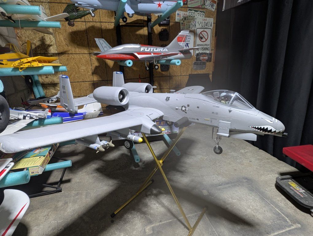 70mm A-10 Thunderbolt II