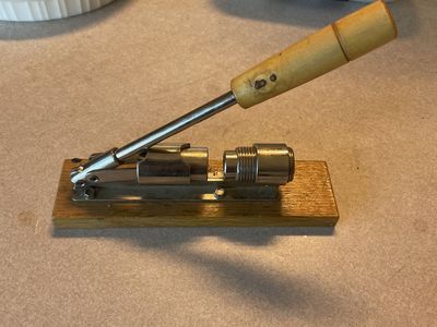 Nut cracker, walnut