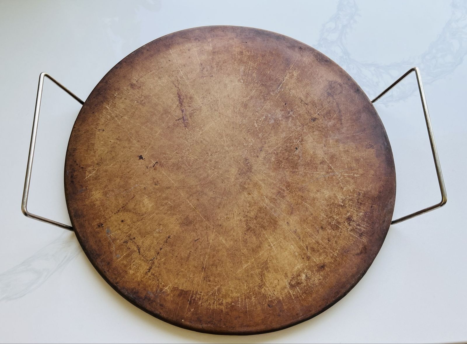 Pampered chef round stoneware with wire rack