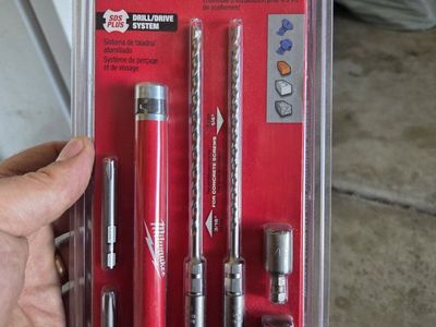 Milwaukee 48-20-7497 SDS-Plus Drill/Drive System Concrete Screw Installation Kit