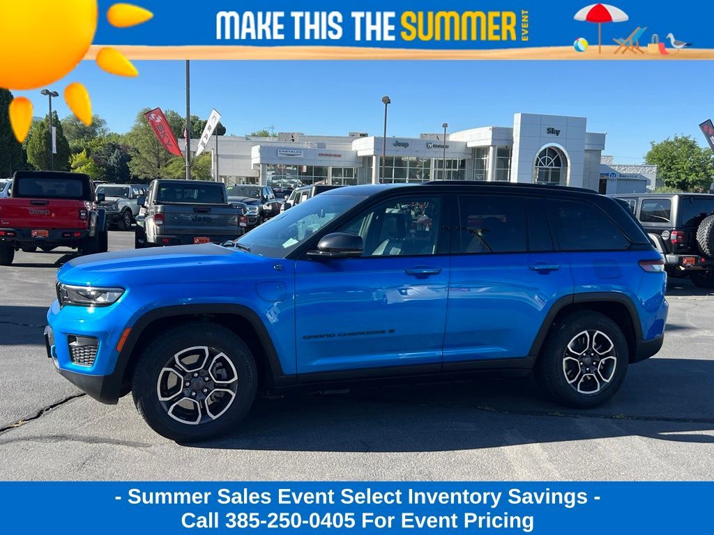 2022 Jeep Grand Cherokee Trailhawk 4xe