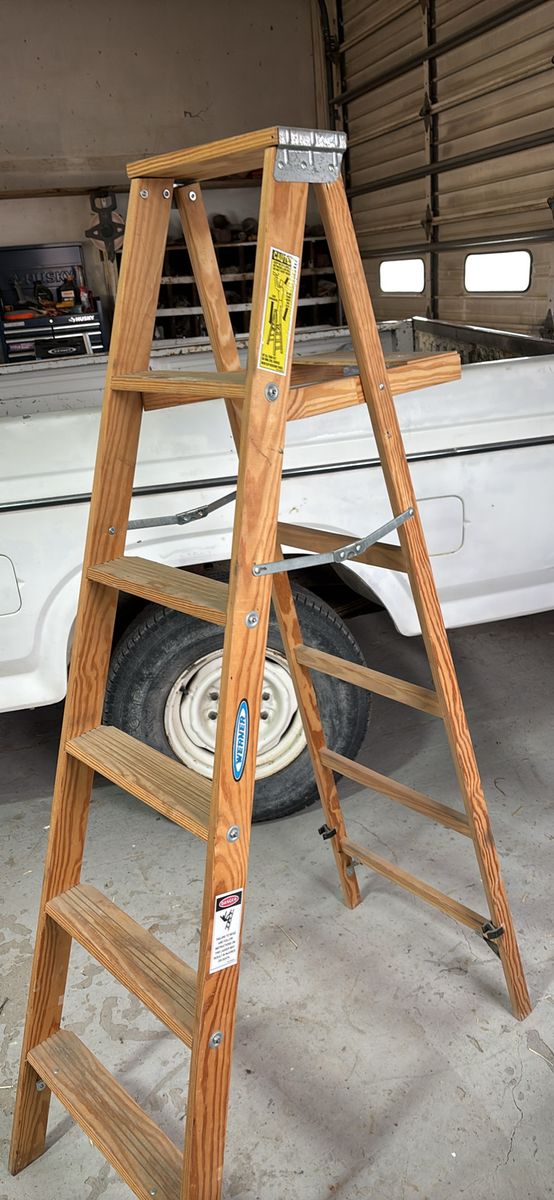 6 Ft Ladder