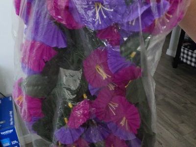 artificial flowers set of 4 brand new in package