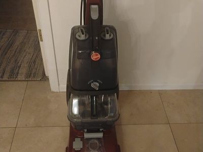 Hoover carpet cleaner