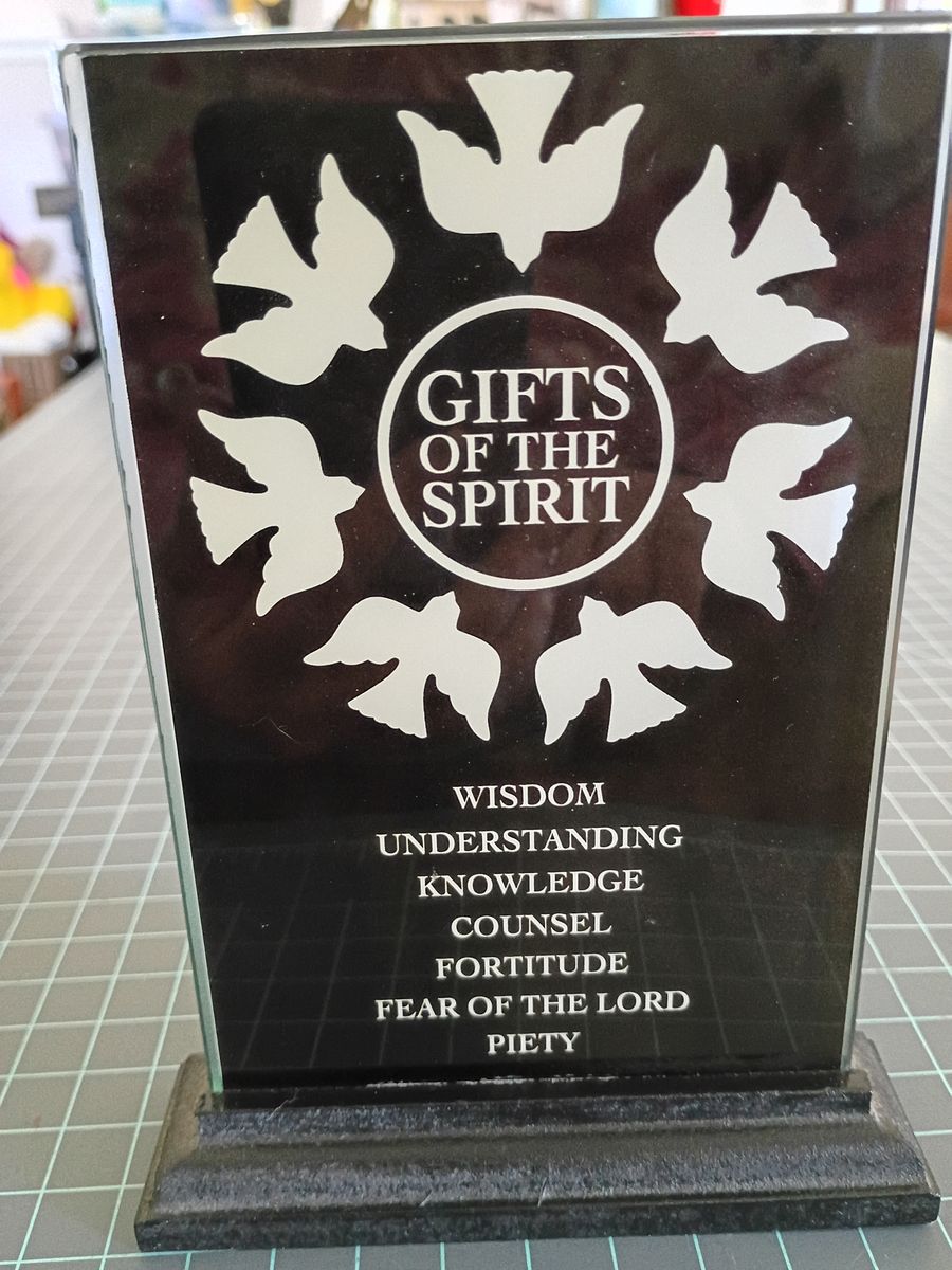 Gifts of the Spirit plaque with Doves