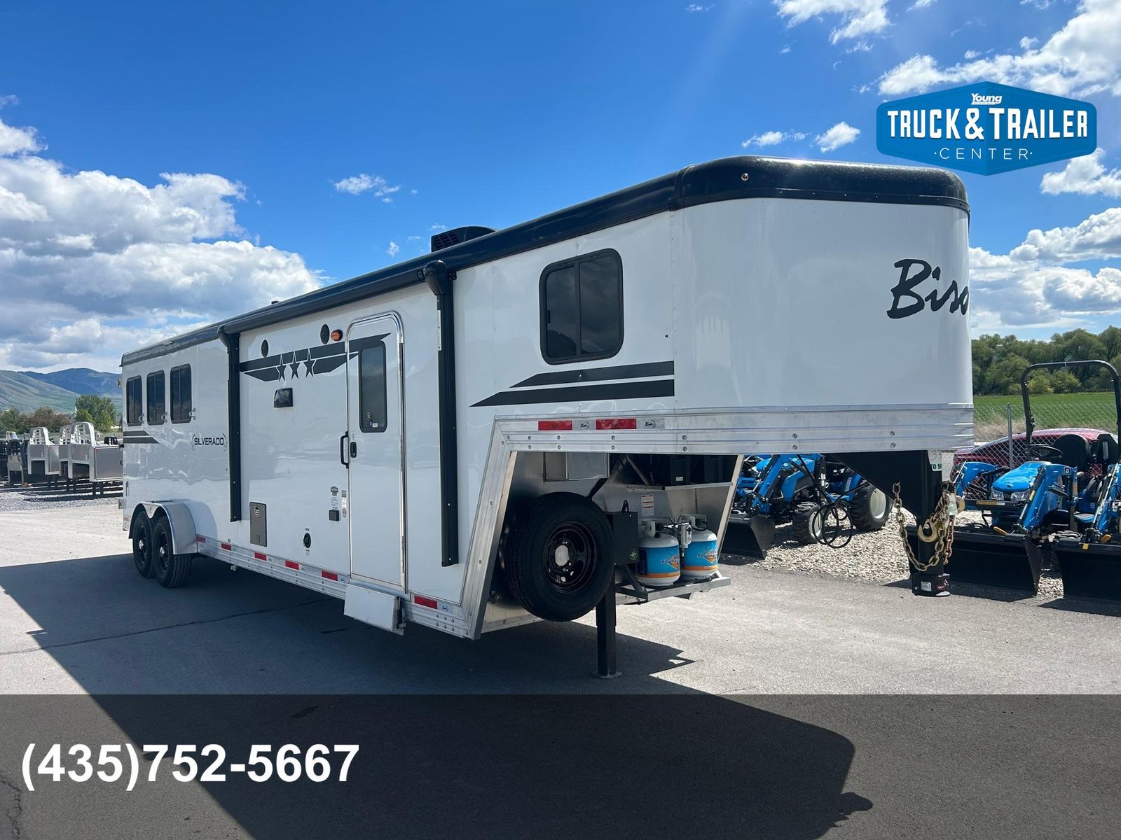 2026 Bison Aluminum 3 HR with 11' Living Quarters with S/O
