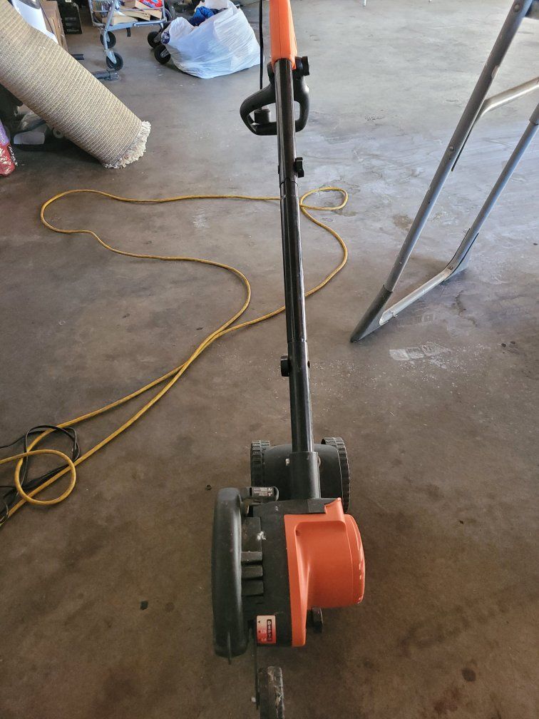 black and decker Electric Corded Lawn Edger - Orange & Black, Used