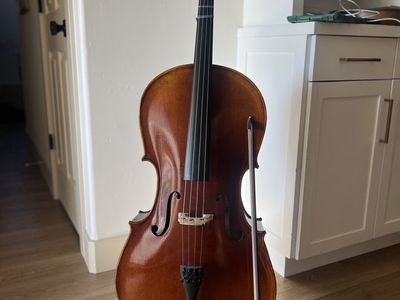 Maple Leaf Strings Chaconne Craftsman Collection Cello 4/4 Size