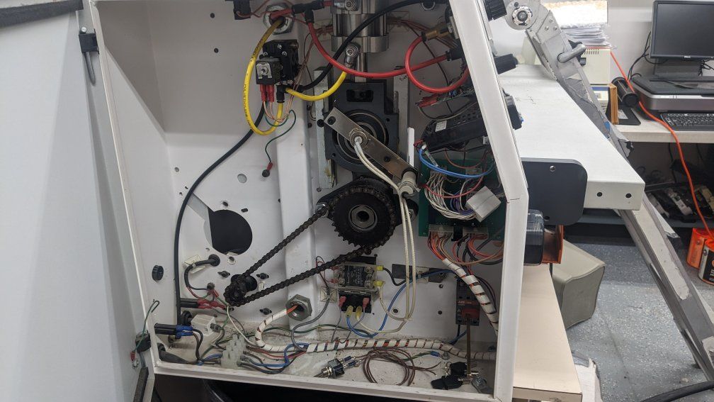 Main image 6